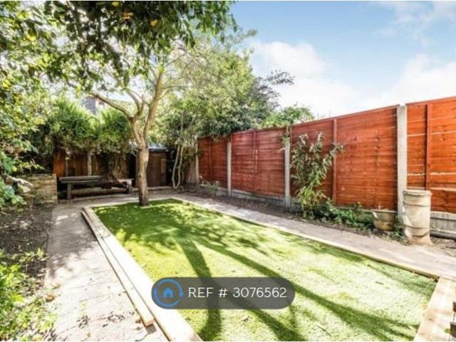 Hartley Avenue, London E6, 4 bed terraced house to rent, £2,500 pcm | PrimeLocation