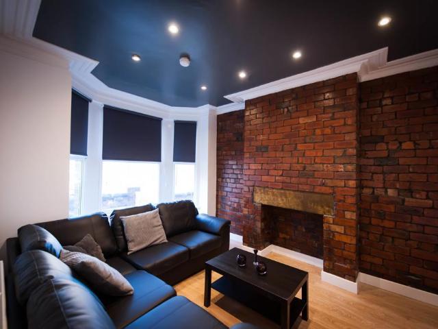 Hartley Crescent, Woodhouse, Leeds. 5 bed house to rent £2,625 pcm £606 pw
