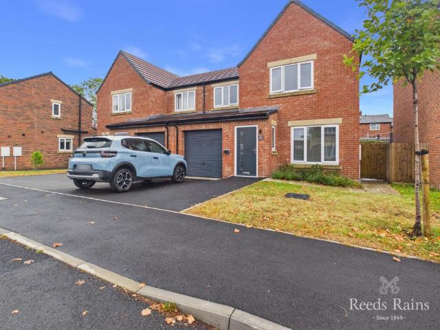Hartley Gardens, Durham DH1 3 bed semi detached house to rent £1,450 pcm £335 pw