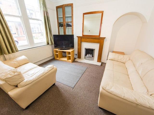 Hartley Grove, Woodhouse, Leeds