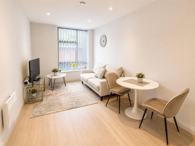 Hartley House, Hartley Hill LS2, 1 bed flat to rent, £1,275 pcm | PrimeLocation