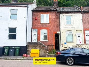 Hartley Road, Luton LU2, 3 bed property to rent, £1,600 pcm | PrimeLocation