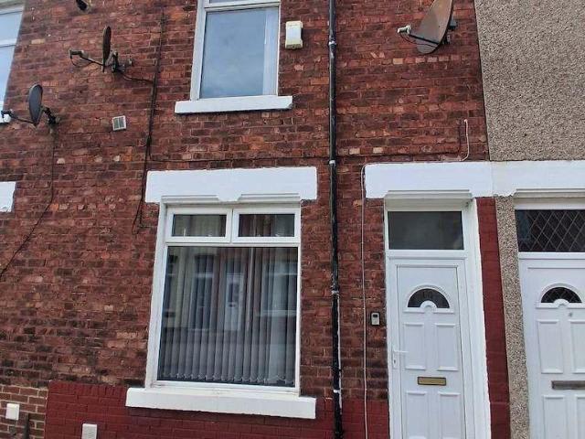Hartlepool TS26 2 bed terraced house to rent £475 pcm £110 pw