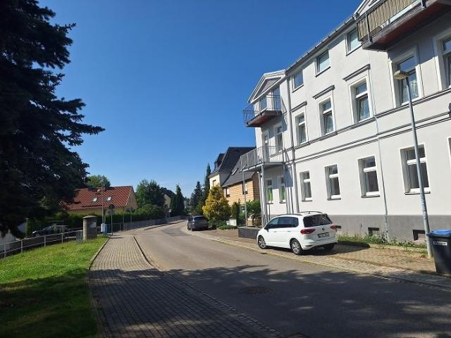 Hartmannsdorf: Hier wird es bald gemütlich tolle 3.5 Raumwohnung mit 2 Bädern und großem Gemeinschaftsgarten