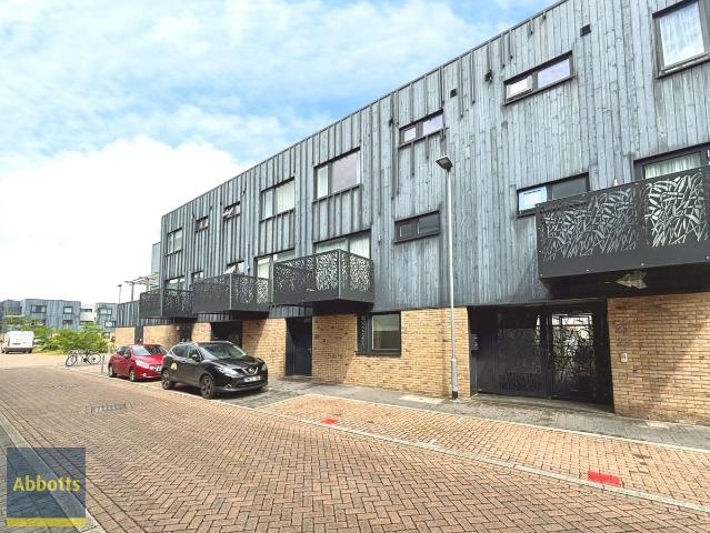 Hartree Lane, Cambridge CB2, 2 bed flat to rent, £1,750 pcm | PrimeLocation