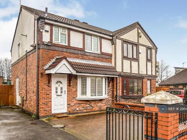 Hartwell Close, Manchester, M11 3 bed semi detached house to rent £1,450 pcm £335 pw