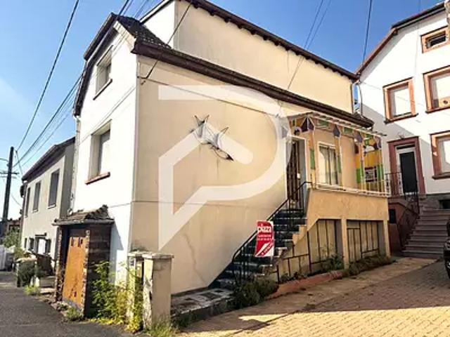 Hartzviller 57870 Achat / Vente maison 3 pièces t3 au dernier étage jardin