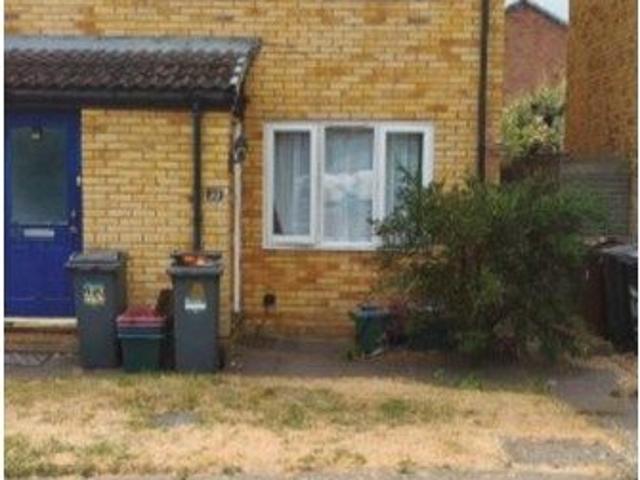Harvester's Close, Isleworth TW7, 1 bed flat to rent, £1,500 pcm | PrimeLocation