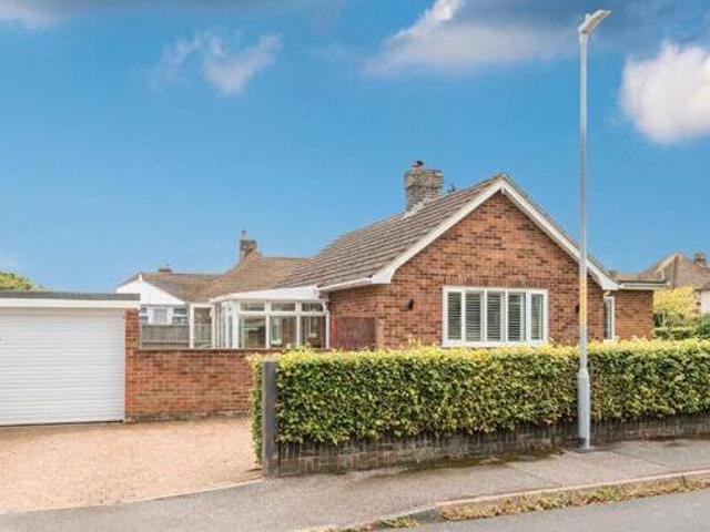 Harvey Road, Willesborough, 3 Bedroom Detached