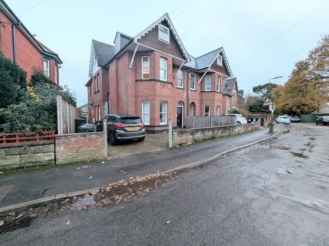 Harvey Road, Bournemouth, 2 BH5, 1 bed semi detached house to rent, £525 pcm | PrimeLocation