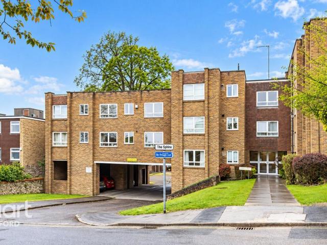 Harvey Road, GUILDFORD 1 bed flat to rent £1,400 pcm £323 pw
