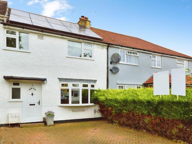 Harvey Road, St Albans AL2, 3 bed terraced house to rent, £2,150 pcm | PrimeLocation