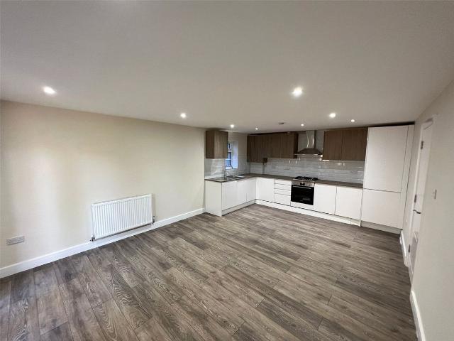 Harvil Road, Uxbridge UB10, 2 bed flat to rent, £1,800 pcm | PrimeLocation