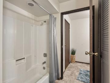 Harwood Apartments 1 Bedroom Apartment for Rent at 7900 Harwood Ave, Wauwatosa, WI 53213