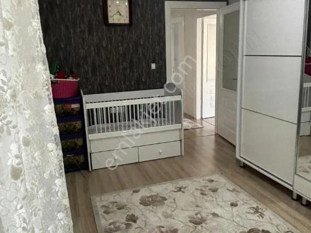 Harbert Gayrimenkul'den Kırklar Mah. Acill Satılık Arakat Daire