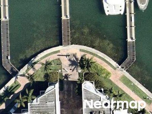 Harbor Island Dr Apt 516
