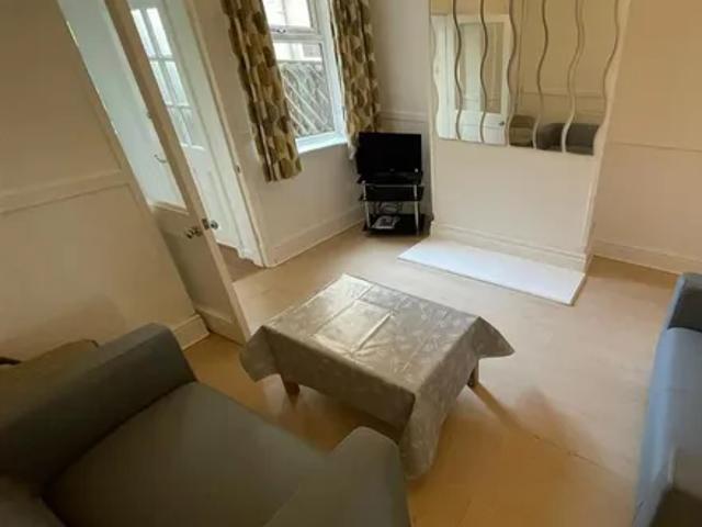 Harborne Lane, Metchley, B29 6TG, United Kingdom | 4 bed townhouse for rent #73675633 | Rentberry