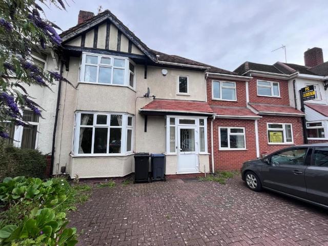 Harborne Lane, Selly Oak, Birmingham. 6 bed semi detached house to rent £2,340 pcm £540 pw