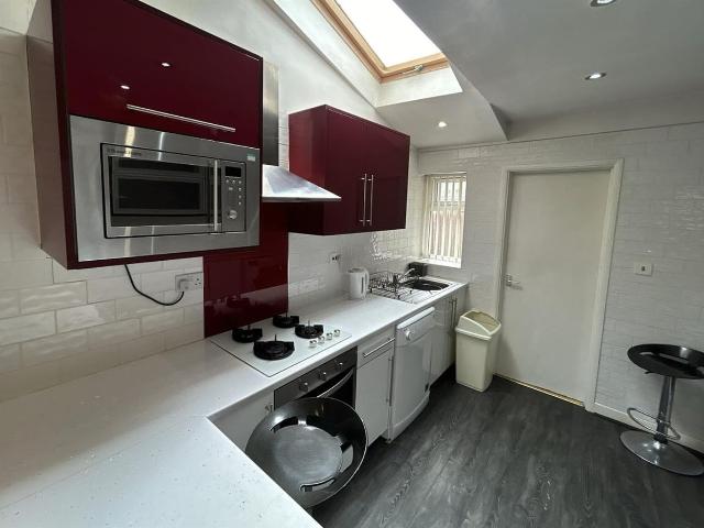 Harborne Park Road, Birmingham B17, 5 bed shared accommodation to rent, £455 pcm | PrimeLocation