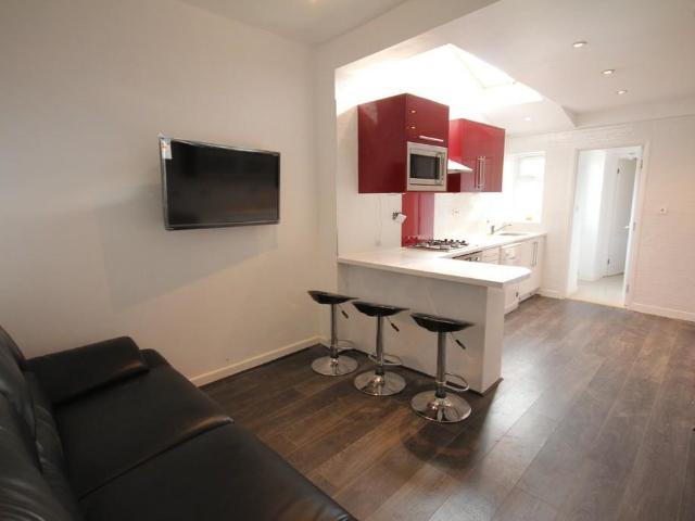 Harborne Park Road, Metchley, B17 0PS, United Kingdom | 5 bed townhouse for rent #137170587 | Rentberry