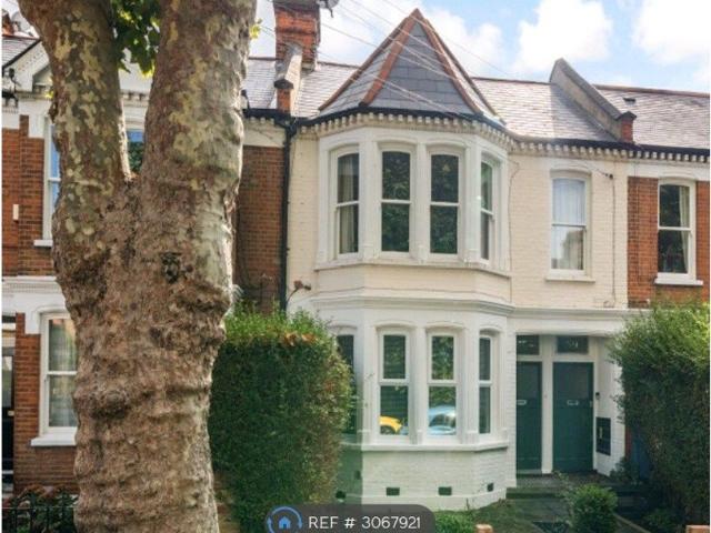 Harborough Road, London SW16, 3 bed maisonette to rent, £2,500 pcm | PrimeLocation