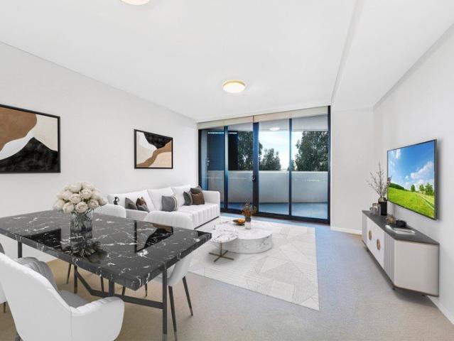 HARBOUR BRIDGE & CITY & WATER VIEWS MOTIVATED OWNER DONT MISS THIS OPPORTUNITY