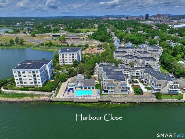 Harbour Close Unit,new Haven, Condo For Sale