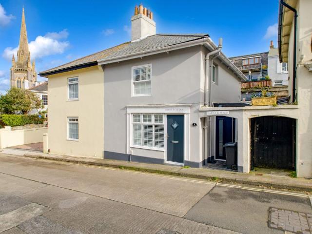 Harbour Cottage, Park Hill Road, Torquay TQ1, 2 bed cottage to rent, £1,200 pcm | PrimeLocation