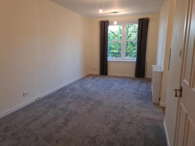 Harbour Court, Musselburgh EH21, 2 bed flat to rent, £1,100 pcm | PrimeLocation