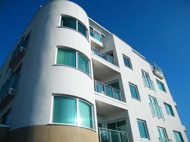 Harbour Point, Stuart Street, Cardiff CF10, 2 bed flat to rent, £1,600 pcm | PrimeLocation