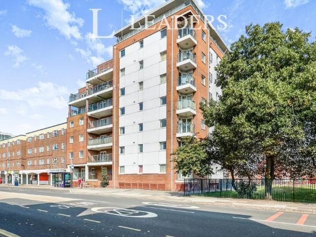 Harbour Ridge, 163 Queen Street, PO1 2 bed flat to rent £1,425 pcm £329 pw