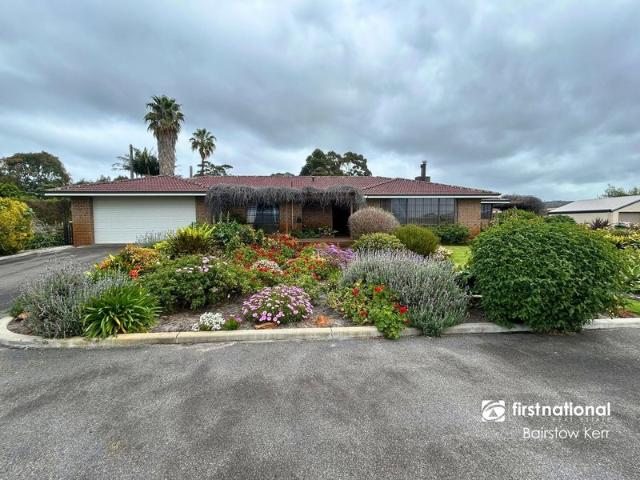HARBOUR VIEWS, ACREAGE LIVING & SPACE TO SPARE