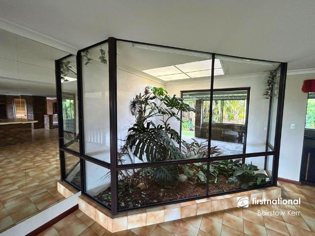 HARBOUR VIEWS, ACREAGE LIVING & SPACE TO SPARE