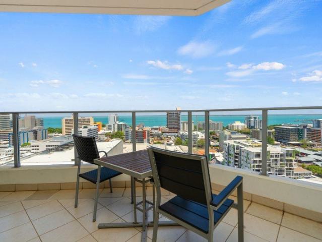 Harbour Views and a Standout Location