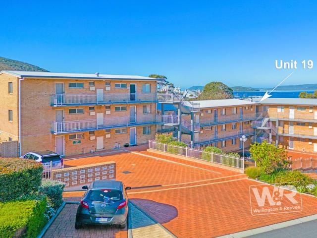 HARBOUR VIEWS FORM THE BALCONY