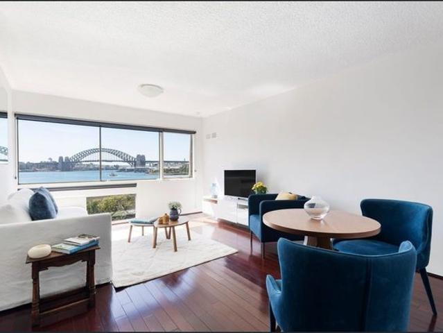 Harbour views, parking & storage, prime Balmain East peninsula location