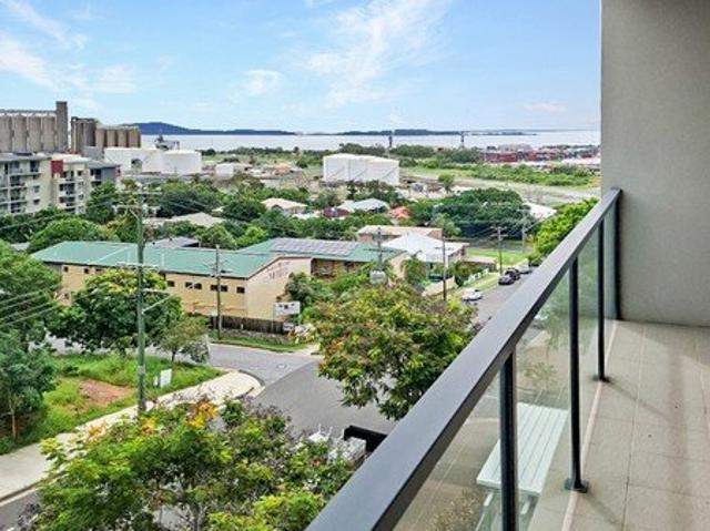 Fully Furnished Harbour View Apartment | Secure Lease Until April 2027