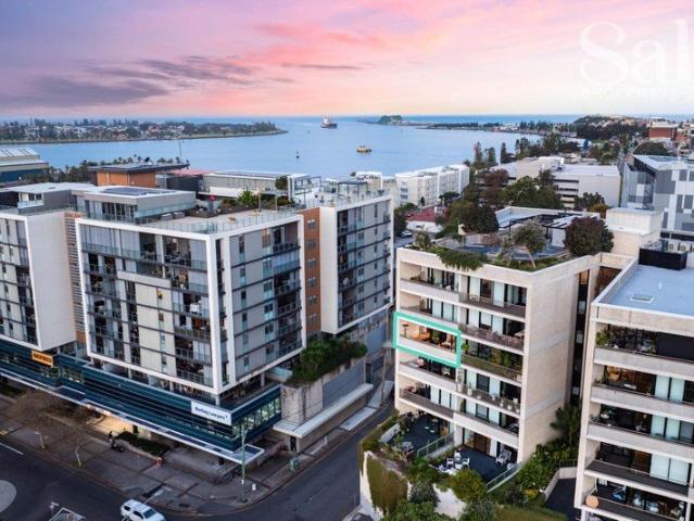 Harbour views with the city at your doorstep