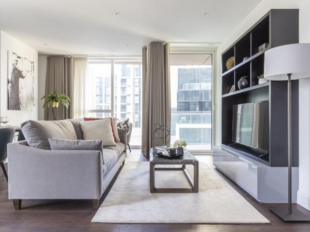 Harbour Way, London E14, 2 bed flat to rent, £3,740 pcm | PrimeLocation