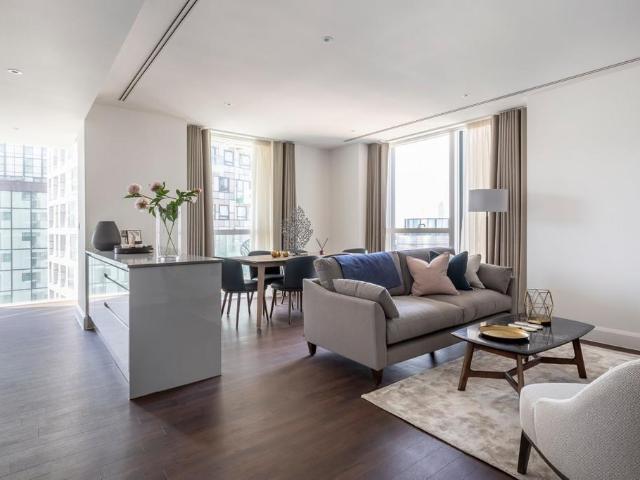 Harbour Way, London E14 3 bed flat to rent £4,491 pcm £1,036 pw