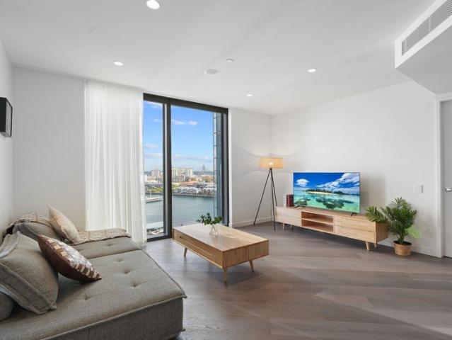 Harbourfront Luxury at One Sydney Harbour