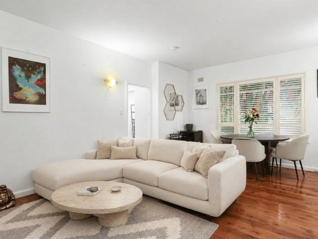 Harbourside Charm in an Exclusive Double Bay Setting