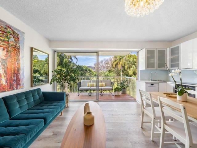 Harbourside Living with Water Views in Exclusive Darling Point