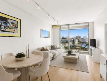 Harbourview Elegance in the Heart of Darling Point