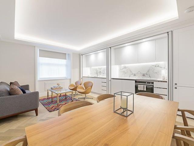 Harcourt Terrace, Chelsea SW10 2 bed flat to rent £4,117 pcm £950 pw