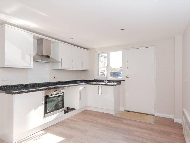 Harcourt House, Cotswold Dene, Standlake OX29, Studio to rent, £1,050 pcm | PrimeLocation