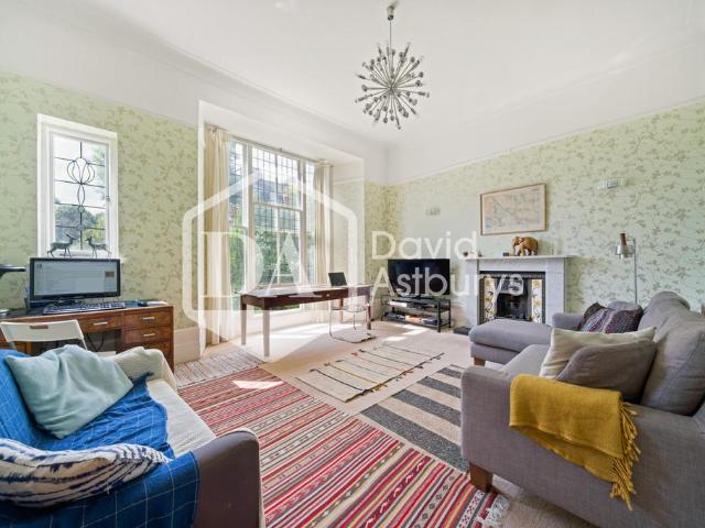 Harcourt House, Haringey Park, London 3 bed flat to rent £3,200 pcm £738 pw
