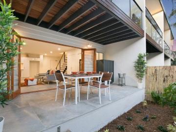 Hard to Find 2 bedroom Townhouse with Individual Ensuites