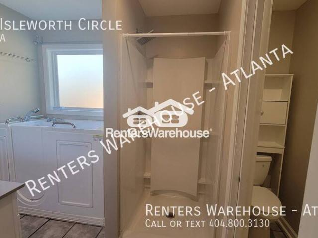 Hard to Find 4 Bedroom 3.5 Bath Home with Double Primary Suites near Atlanta Airport!