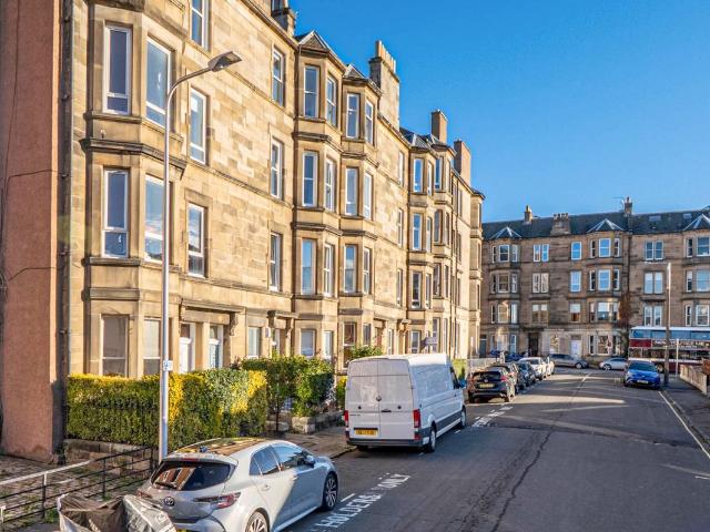Harden Place, Polwarth, Edinburgh EH11, 2 bed flat to rent, £2,000 pcm | PrimeLocation